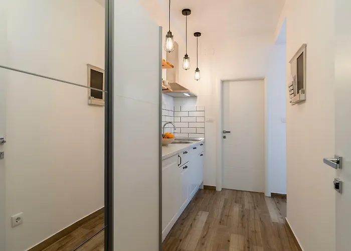 Adriatic Apartamento *